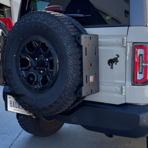 BA Tents Rear Tire Side Mounting Platform for Recovery Boards or Rototpax and Highlift Jack, Assembly Complete with Strap