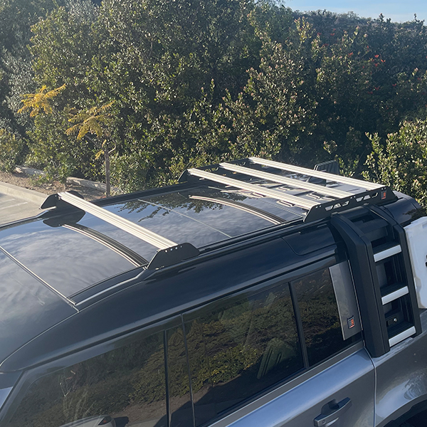 Snailfly Lockable Roof Rack Cross Bar Fit for Land Rover Defender 90 110  130 2020-2024 Adjustable Black Crossbars